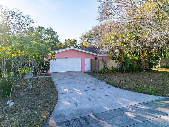 4th image of 1546 Belleair Rd