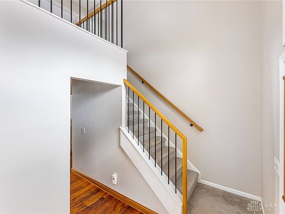3rd image of 2333 Wrencroft Cir