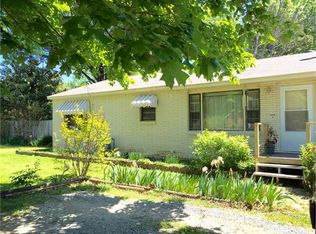 340 S Crossover Rd, Fayetteville, AR 72701