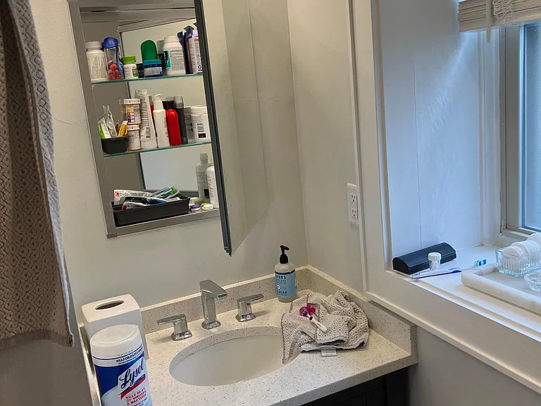 5 Center St #8 — Photo 10