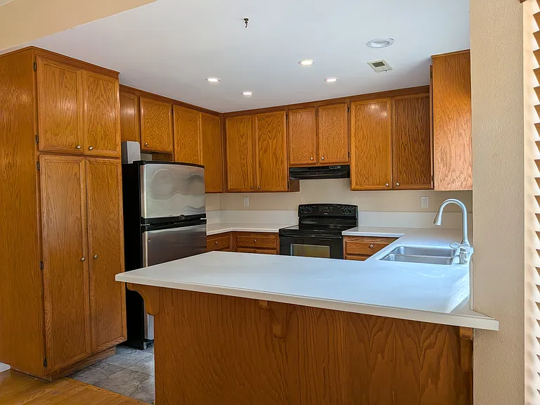 3510 Hastings Dr — Photo 9