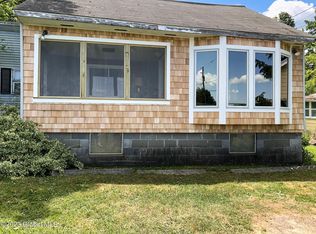 7 O'Hanlon Ln, East Berne, NY 12059