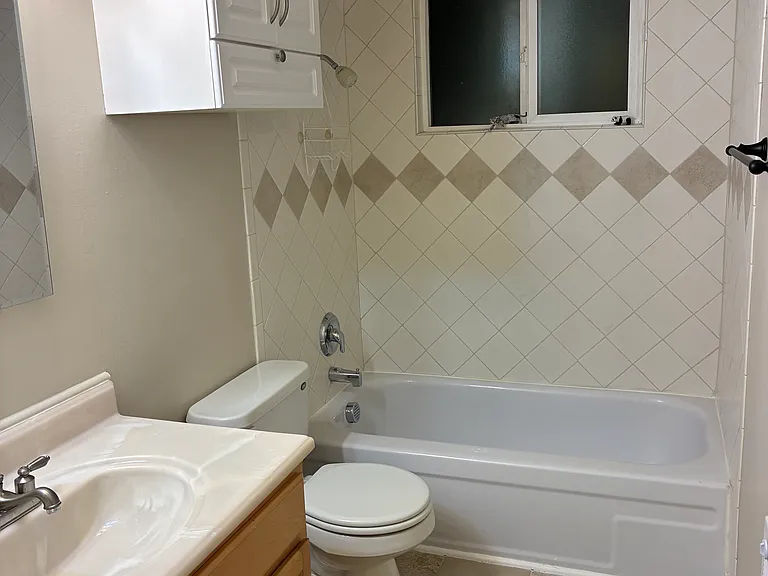 14655 SW 76th Ave #14 — Photo 9