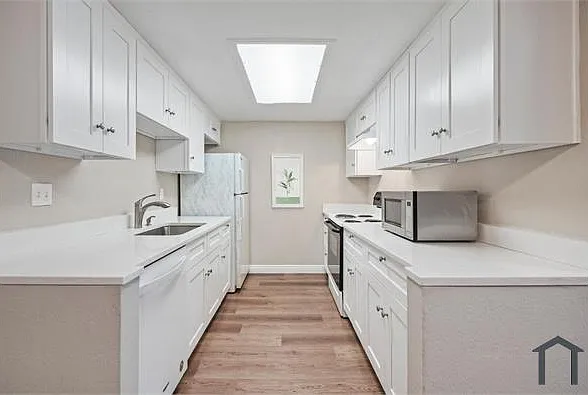 18133 E Kentucky Ave #203 — Photo 3