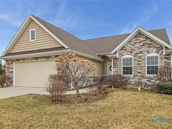 3rd image of 6932 Old Pine Ln