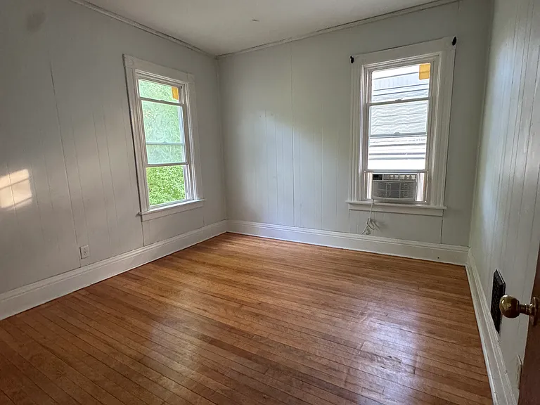 15 Scott St #2 — Photo 5