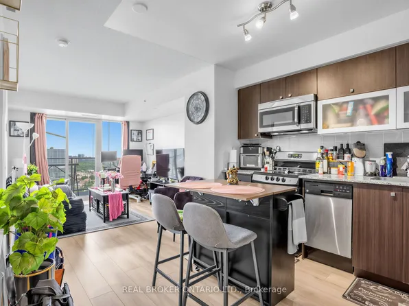 275 Yorkland Rd, Toronto, ON