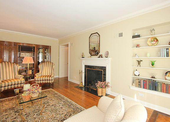 4th image of 1426 William St