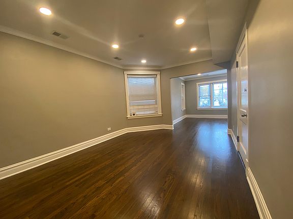 4th image of 3712 W Cornelia Ave Unit 1
