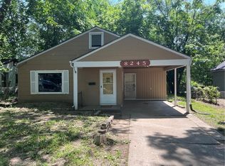8245 Highland Ave, Kansas City, MO 64131