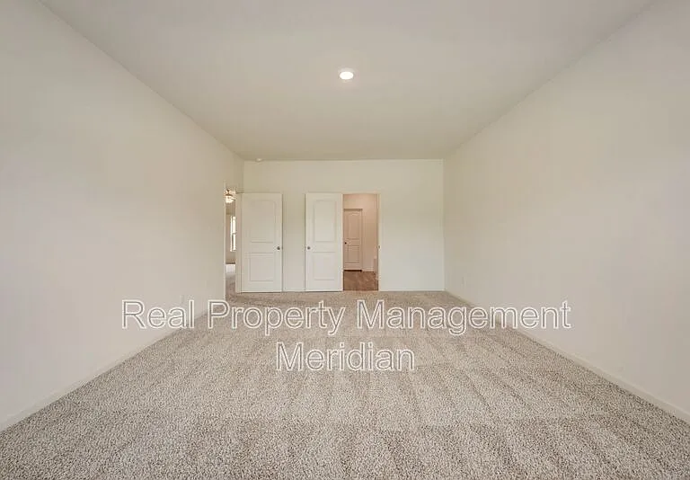 8408 Buck Mountain Pass — Photo 11