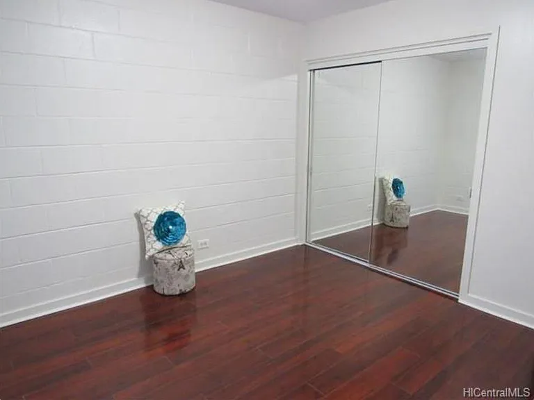 708 Palani Ave — Photo 4