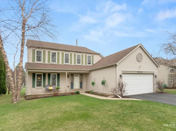 24150 W Golden Sunset Dr, Plainfield, IL 60585