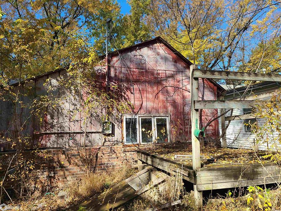 1106 Adams St, Hamburg, IA 51640 Zillow