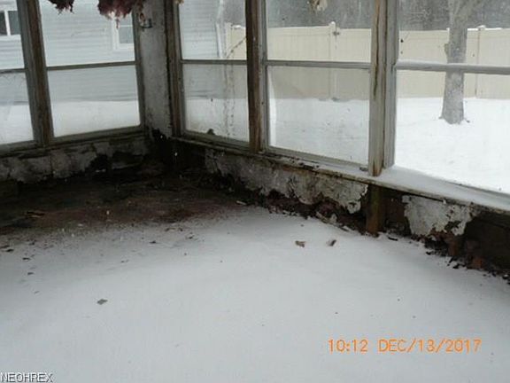 2nd image of 5471 Old Orchard Dr