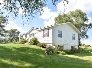 1471 261st Ave NE, Isanti, MN 55040