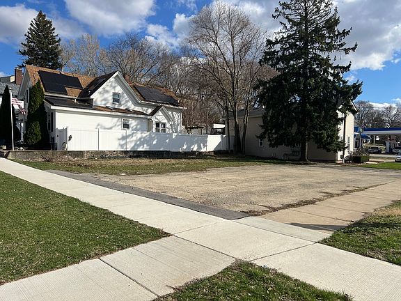 2nd image of 1200 S State St