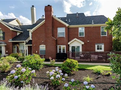 626 Smithfield Rd APT 1105, North Providence, RI, 02904