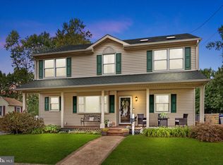 7 Overbrook Ave, Maple Shade, NJ 08052