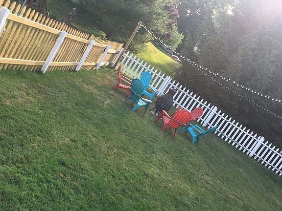2nd image of 1717 Dartmoor Dr