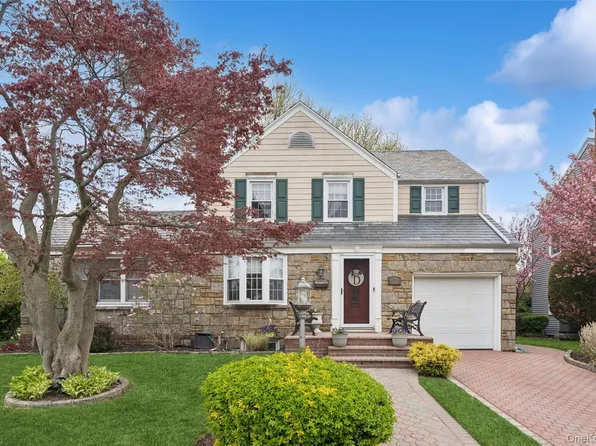 2332 Coventry Road, Baldwin, NY 11510