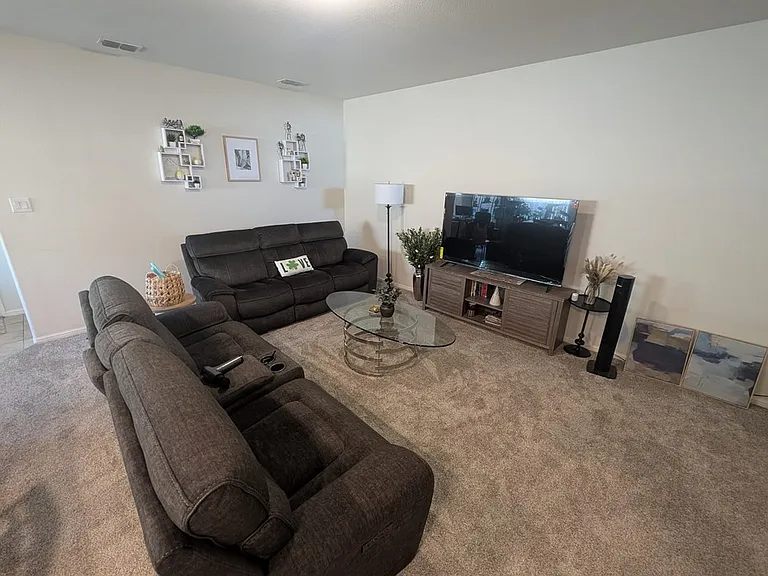 8244 Brashear Trl — Photo 7