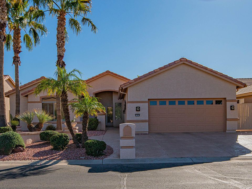 1st image of 15025 W Catalina Dr