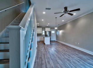 46 S Sand Palm Rd, Freeport, FL 32439