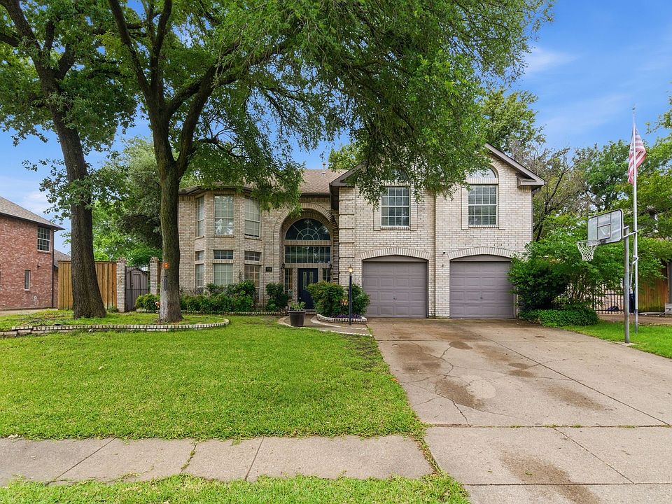 1st image of 339 Spanish Moss Dr