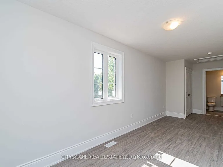 565 Wedgewood Dr — Photo 17