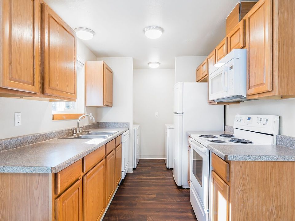 1st image of 7804-7806 186th Street Ct E #7804