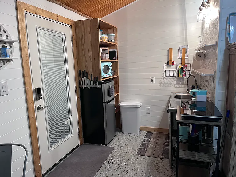 7020 Catlett Rd — Photo 3