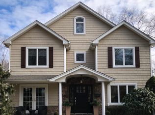 88 Stelfox St, Demarest, NJ 07627