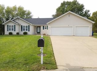 7 Cherbourg Ct, Lake Saint Louis, MO 63367