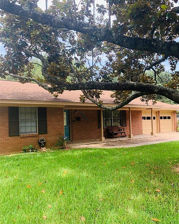 1st image of 165 Oak Dr