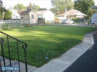 3rd image of 120 3rd Ave