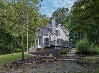 2064 Dime Rd, Vandergrift, PA 15690