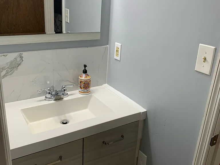 125 Devonshire Dr — Photo 18