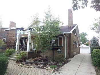 1st image of 15101 Edgewater Dr