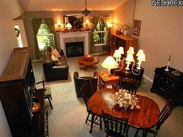 4th image of 2062 W Reserve Cir