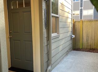 9012A 18th Ave SW #A, Seattle, WA 98106
