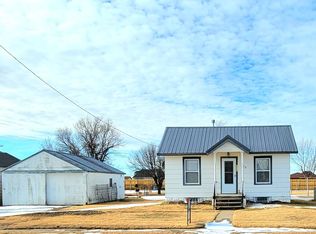 203 N Maple St, Damar, KS 67632