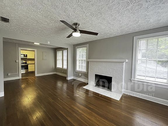 2nd image of 3668 Valencia Rd APT 4