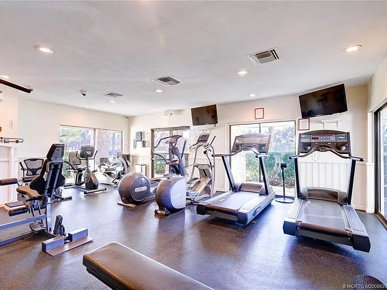9940 S Ocean Dr #305 — Photo 28