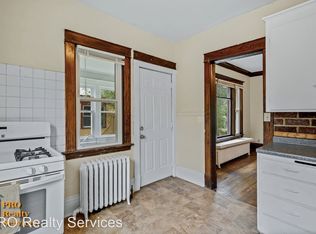 1214 E 28th St APT 2, Minneapolis, MN 55407