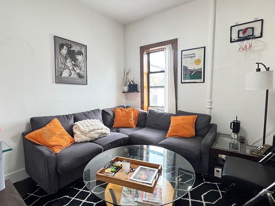 1st image of 231 2nd Ave APT 14B