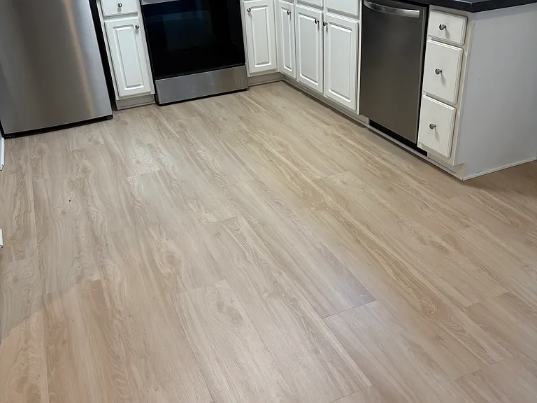 1619 N Star Ave — Photo 3
