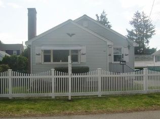 44 Sigourney St, Lynn, MA 01905