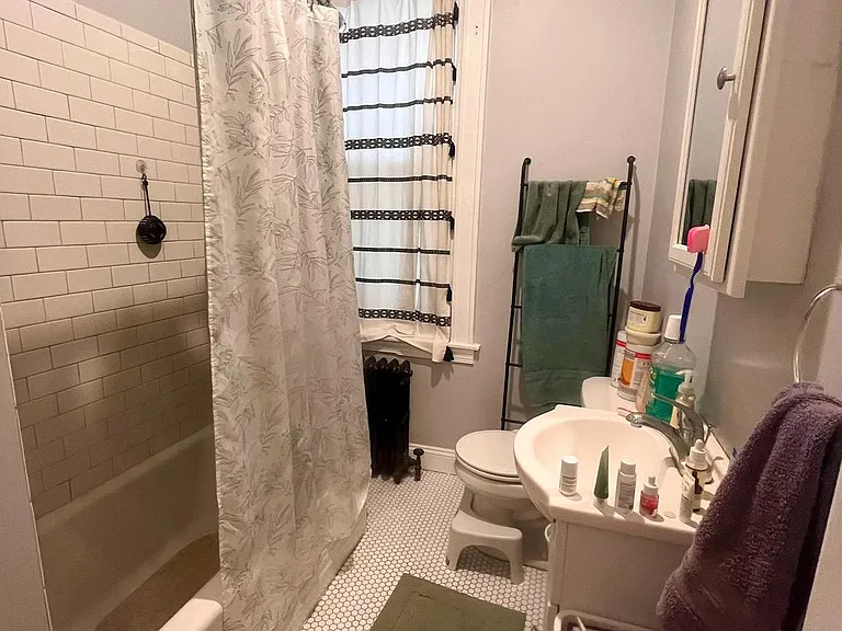 5028 Walnut St #1F — Photo 21