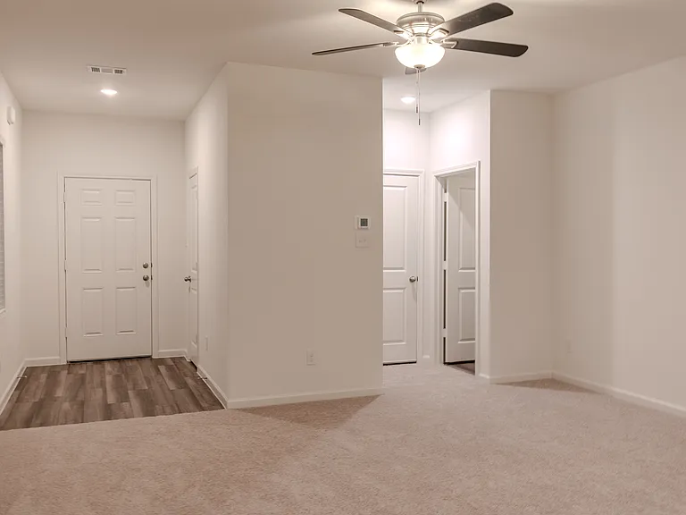 4407 Silverweed Ln — Photo 16